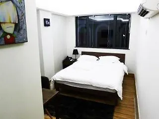 5 Footway Hotel 2*